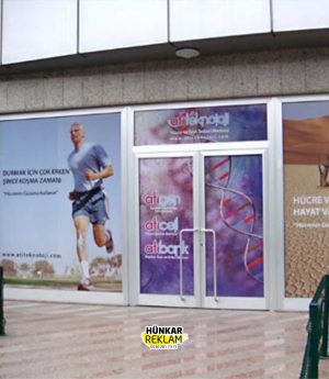 One Way Vision (Стикер за Стъкло с Дупки)