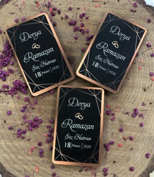 Дървен Магнит