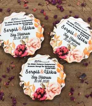 Дървен Магнит