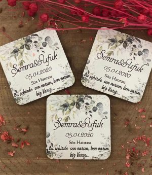 Дървен Магнит