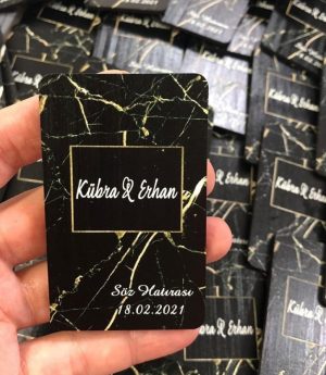 Дървен Магнит