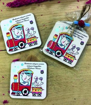 Дървен Магнит