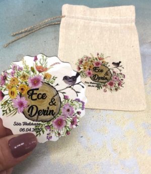 Дървен Магнит и Платнена Торбичка