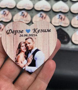 Дървен магнит със снимка