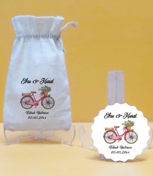 Дървен Магнит и Платнена Торбичка