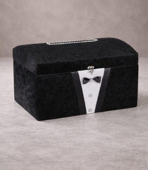 Черен Кадифен Сандък за Бижута