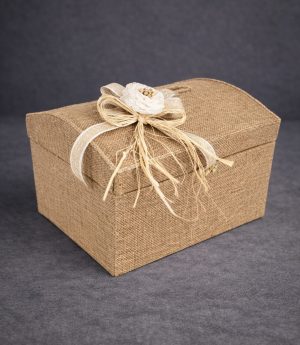 Сандък за Пари от Хасър с Бели Цветя