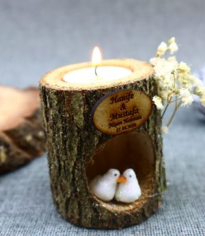 Дървен Свещник с Къщичка за Птици