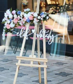 Прозрачна Табела за Посрещане