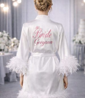 Халати с Пера и Персонализирано Име Модели