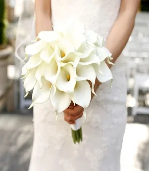 Изкуствен Булчински Букет от Мокра Кала и Бутонера