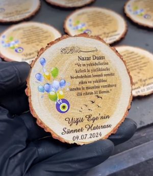 Дървен Магнит