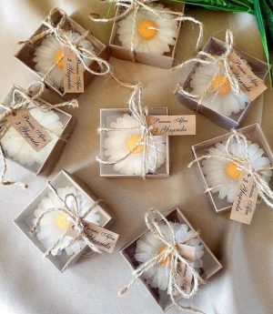 Свещ Маргаритка