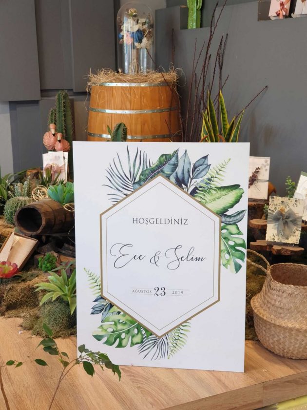 0000862_yaprak-desenli-karsilama-panosu