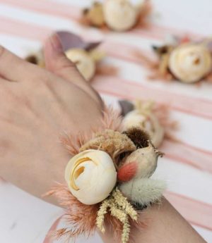 Сватбена Гривна