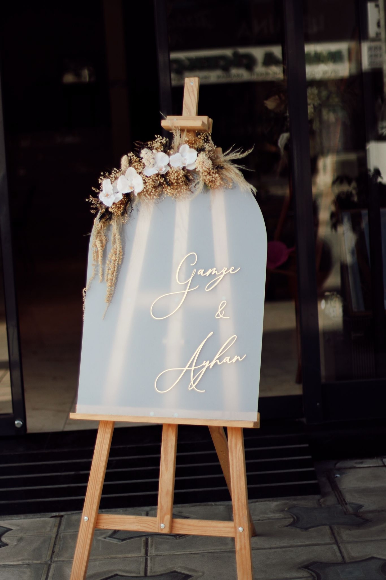 0003923_bohem-oval-karsilama-panosu