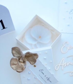 Свещ Орхидея с Перла