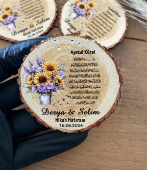 Дървен Магнит