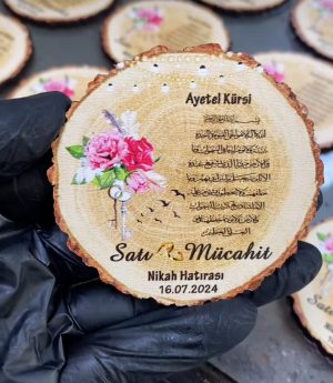 Дървен Магнит