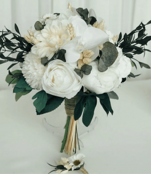 Булчински Букет и Бутониера от Изкуствени и Стабилизирани Треви