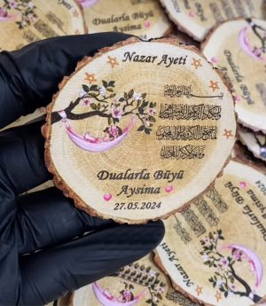 Дървен Магнит