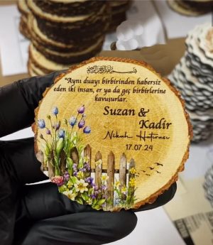 Дървен Магнит