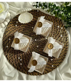 Свещ в Мида