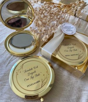 Златно Огледалце