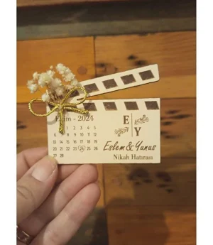 Дървен Магнит