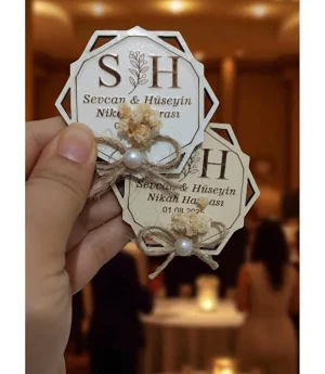 Дървен Магнит