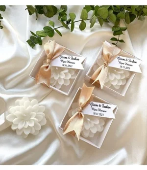 Видове Лотусови Свещи (с панделка)