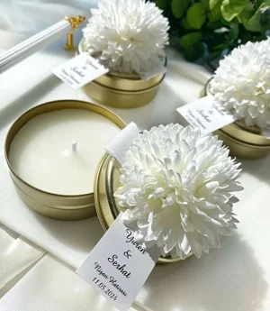 Свещ в Метална Кутия