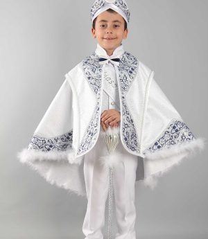 0–6 месеца и 1 година Сюннет Облекло