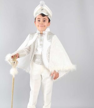 0–6 месеца и 1 година Сюннет Облекло