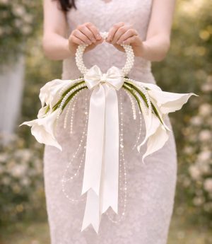 Изкуствен Булчински Букет с Перлени Мъниста