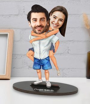 Персонализирано Карикатурно Библо С Прегръщаща Се Двойка За Свети Валентин