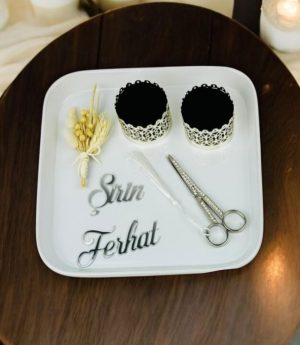 Комплекти Сребърни Порцеланови Подноси За Годеж