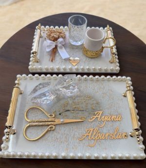 Златни Подноси За Сгодяване И Годеж