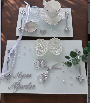 Сребърно-Бели Перлени Комплекти Подноси За Годеж