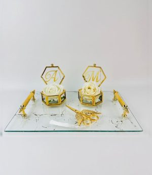 Комплекти Златни Подноси За Годеж С Десен