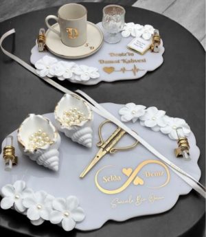 Комплект Табли За Обручение И Годеж С Цветна Украса