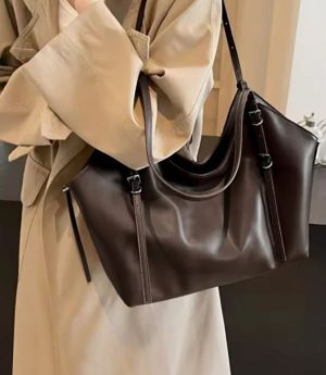 Дамска Чанта От Еко Кожа За Ръка И Рамо