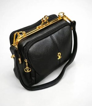 Дамска Чанта С Клипс И 4 Отделения От Мека Еко Кожа – За Ръка, Рамо И През Рамо