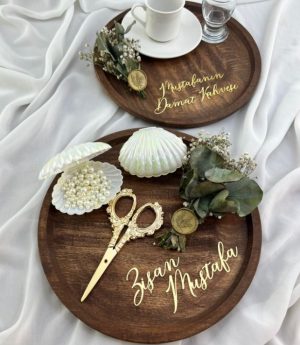 Луксозни Табла За Пръстени И Младоженеца